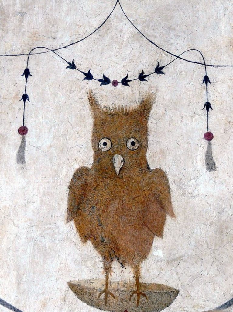 Palazzo dei Priori (Assisi) - Grotesque with owl.